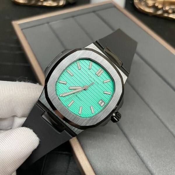 PATEK PHILIPPE Tiffany 5711