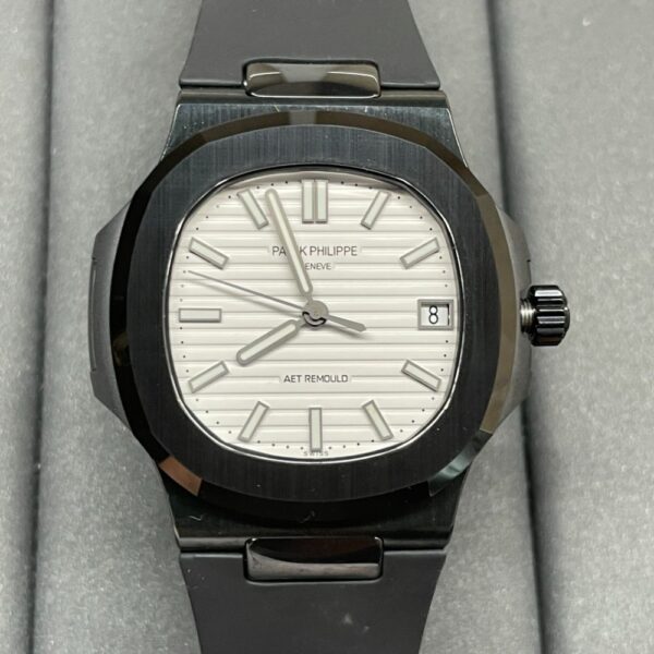 PATEK PHILIPPE Tiffany 5711
