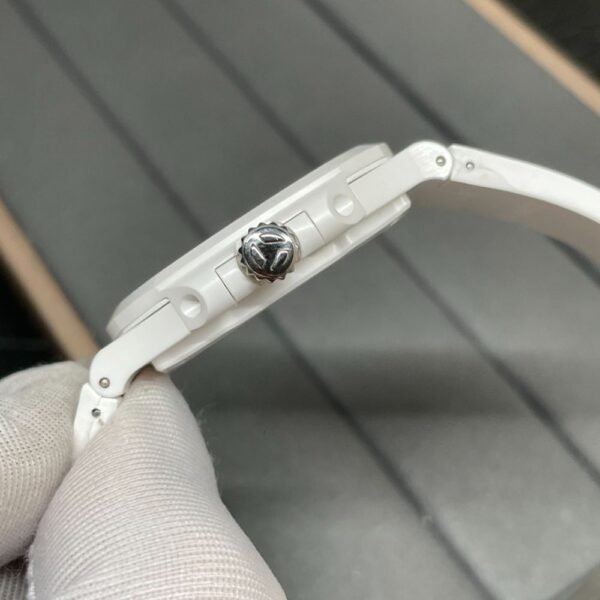 PATEK PHILIPPE Tiffany 5711