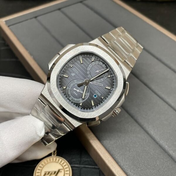 PATEK PHILIPPE 5990/1A