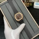 PATEK PHILIPPE AQUANAUT 5167R-001