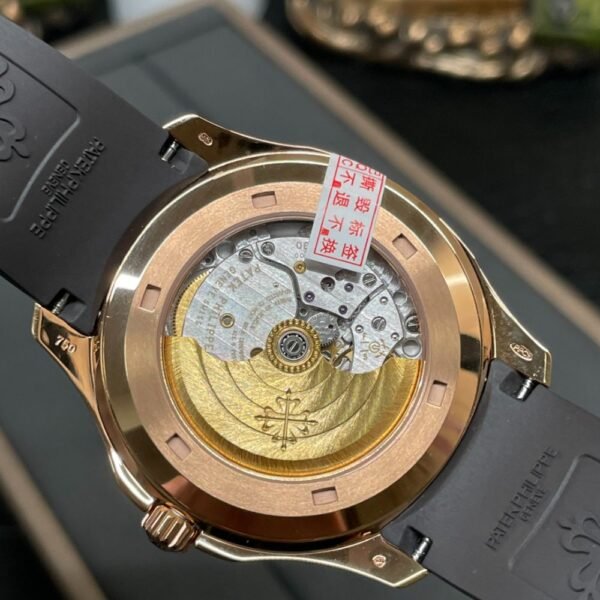 PATEK PHILIPPE AQUANAUT 5167R-001