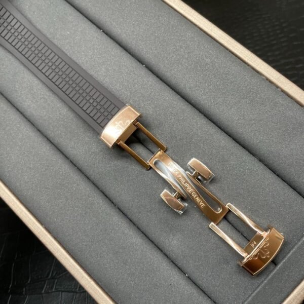 PATEK PHILIPPE AQUANAUT 5167R-001