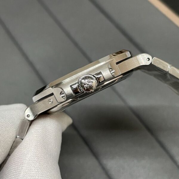 PATEK PHILIPPE Nautilus PGR