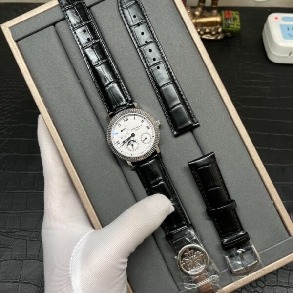 PATEK PHILIPPE Cortina Watch