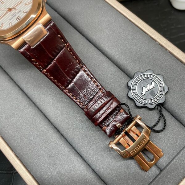 PATEK PHILIPPE NAUTILUS 5711/1A