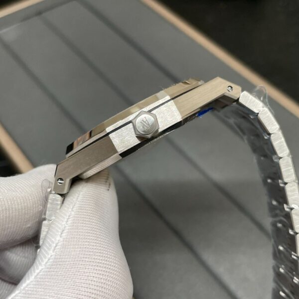AUDEMARS PIGUET ROYAL OAK 15410