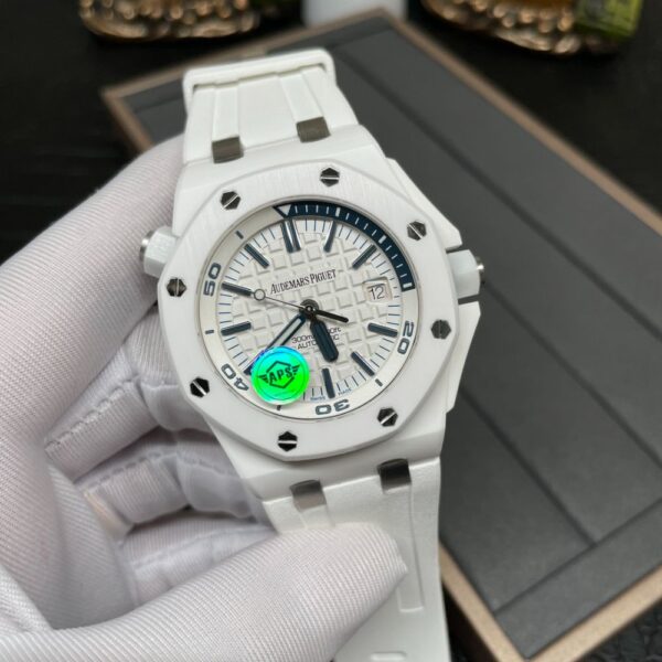 AUDEMARS PIGUET ROYAL OAK 15707