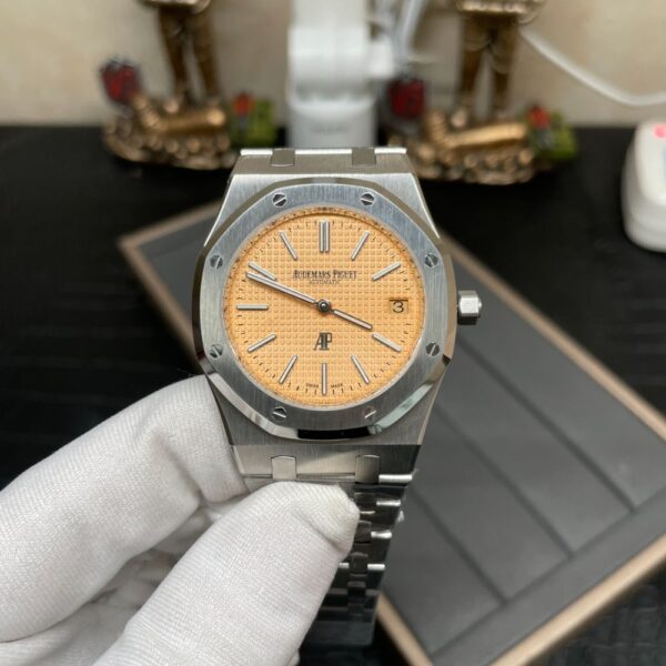AUDEMARS PIGUET ROYAL OAK 15202