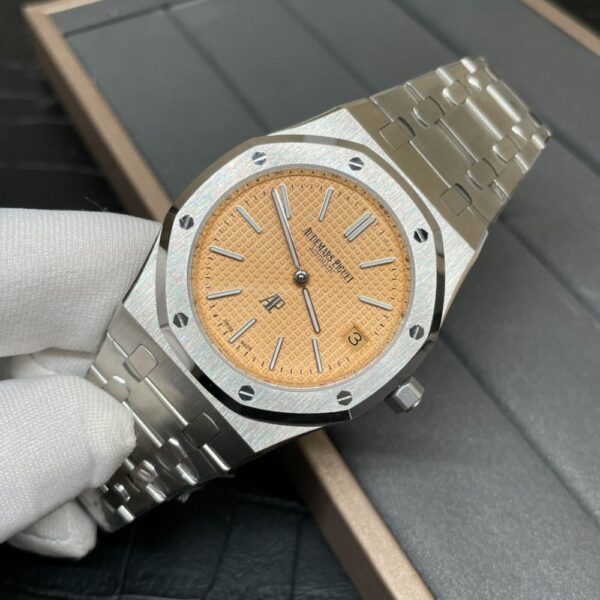AUDEMARS PIGUET ROYAL OAK 15202