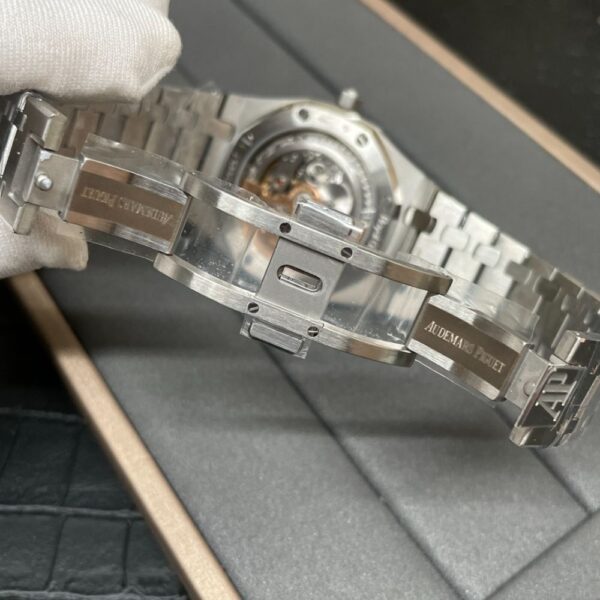 AUDEMARS PIGUET ROYAL OAK 15202