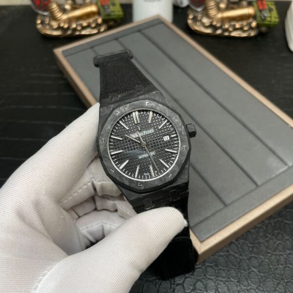 AUDEMARS PIGUET ROYAL OAK  77350CE