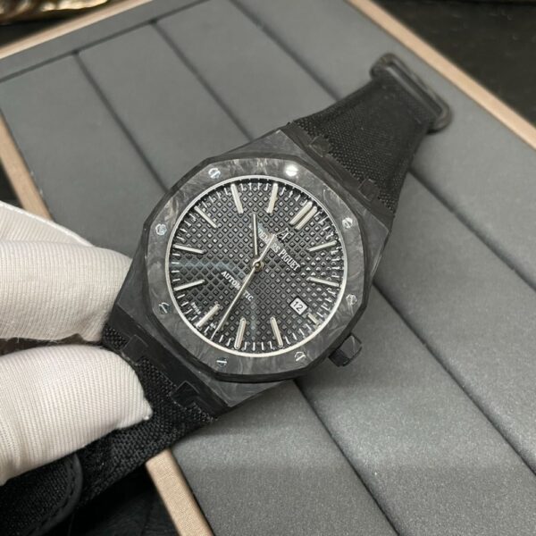AUDEMARS PIGUET ROYAL OAK  77350CE