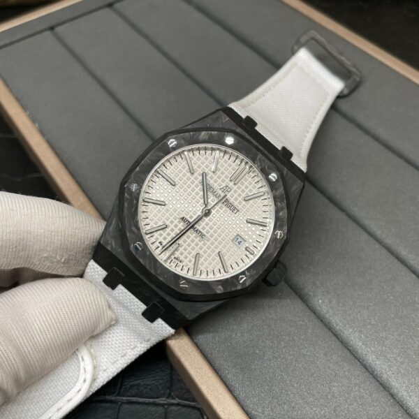 AUDEMARS PIGUET ROYAL OAK  67651