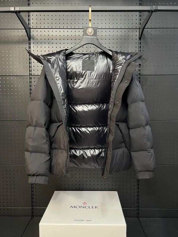 Moncler Madeira Grey 22ss