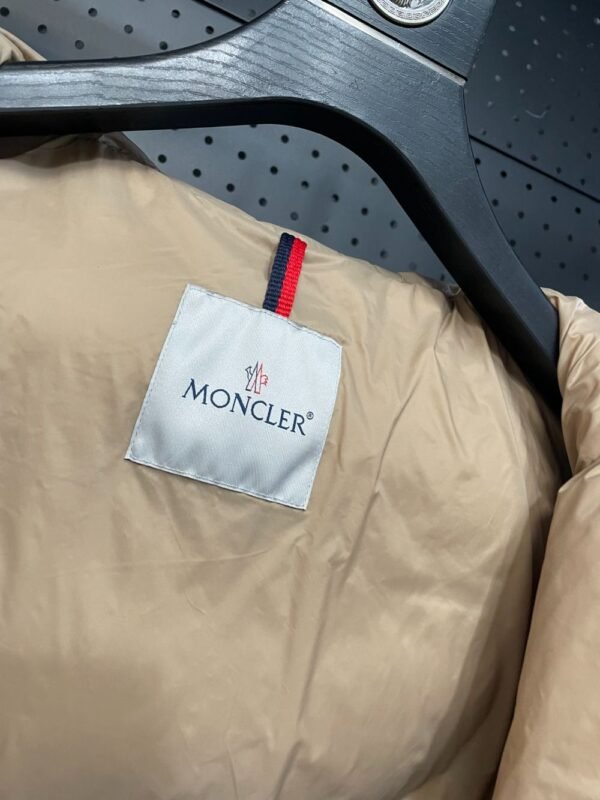 Moncler  Boed 2024 Khaki