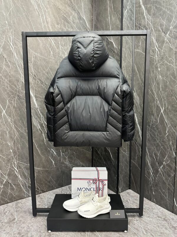 Moncler  Jarama men Black