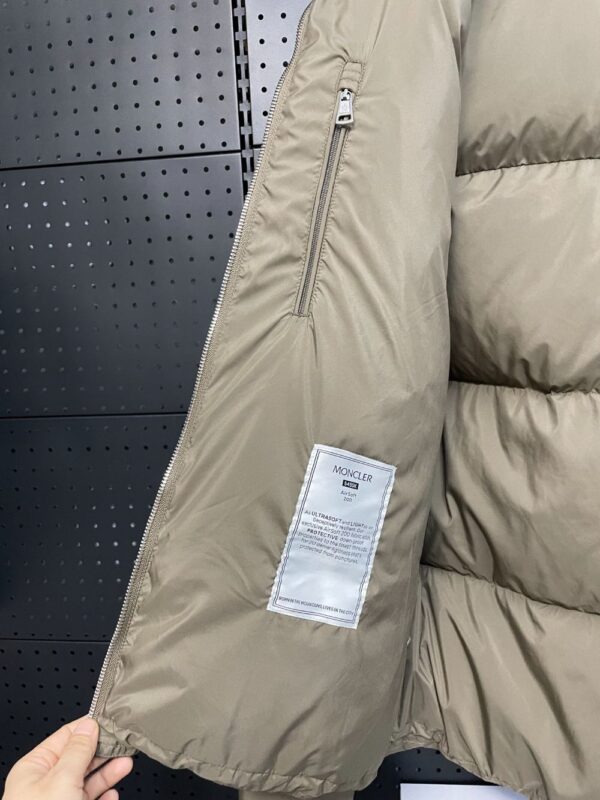 Moncler Besbre Men Khaki