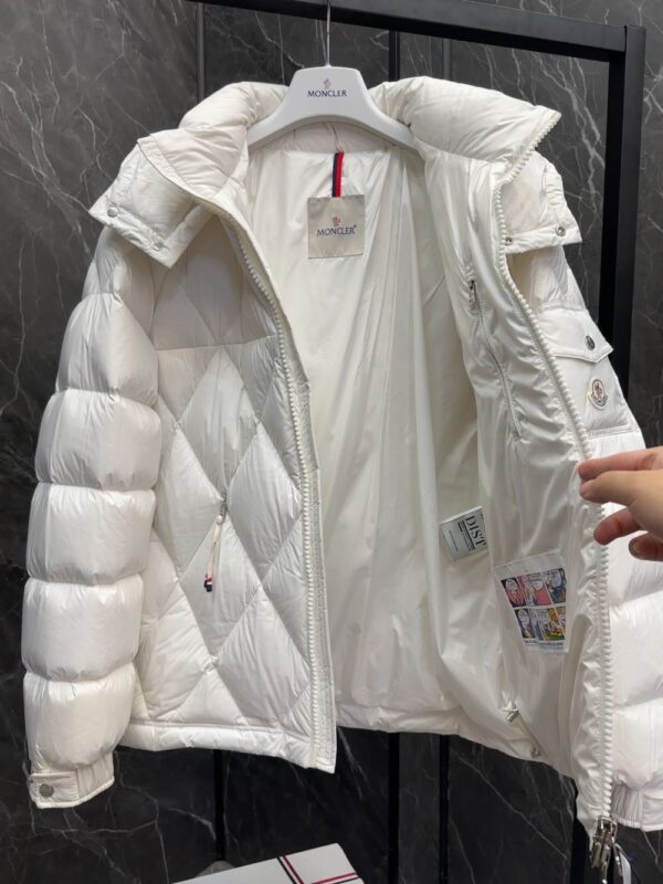 Moncler  Averole men Down Jacket White