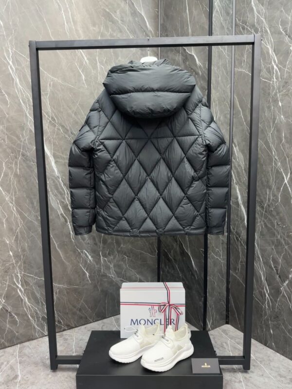 Moncler  Averole men Down Jacket