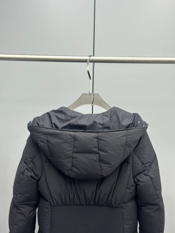 Moncler Arredoun Women Down Jacket