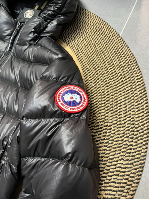 Canada Goose  2227 Black