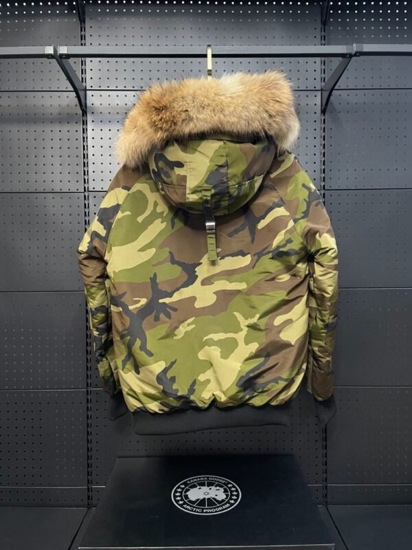 Canada Goose  Chilliwack 7999M  Military Color