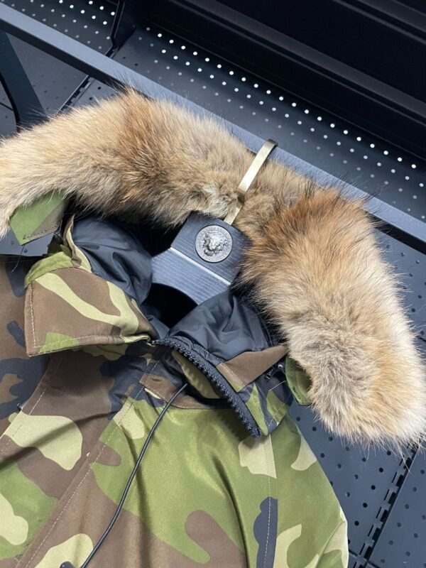 Canada Goose  Chilliwack 7999M  Military Color