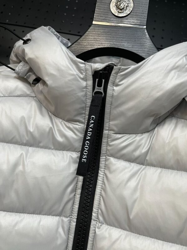 Canada Goose  2227 Silver Grey