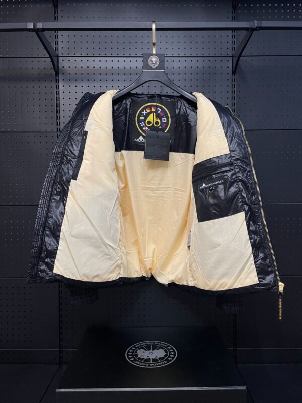 Canada Goose  Moose knuckles Black