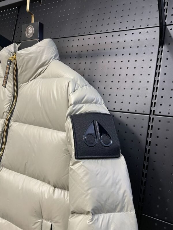 Canada Goose  Moose knuckles Cream