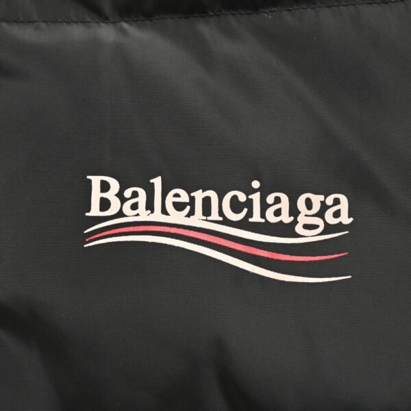 Balenciaga 23Fw Coke Print Cocoon Down Vest