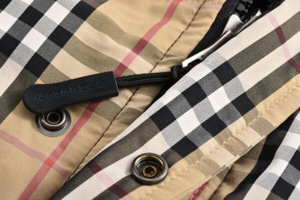 Burberry Classic double-faced large plaid down jacket