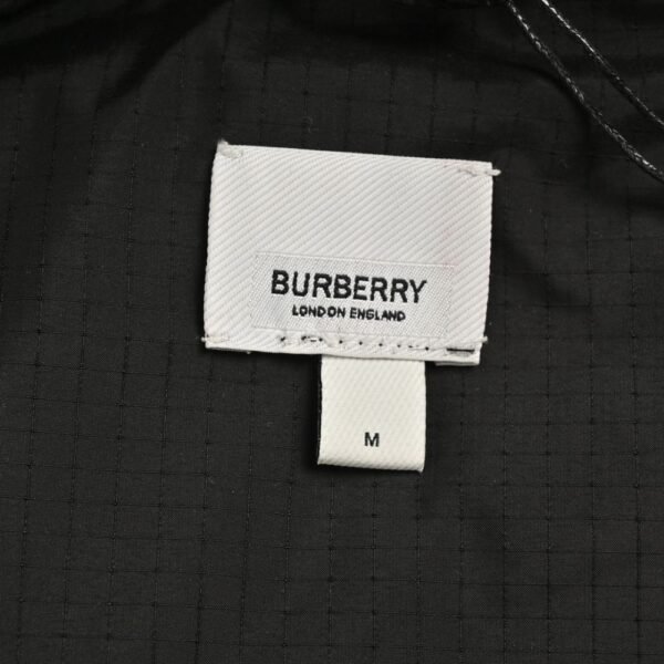 Burberry 22Fw Horseferry Print Lettering Down Vest