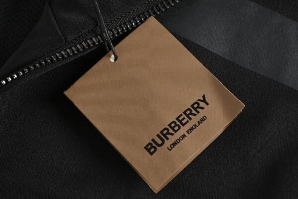 Burberry 22Fw Logo Print Technical Jacket