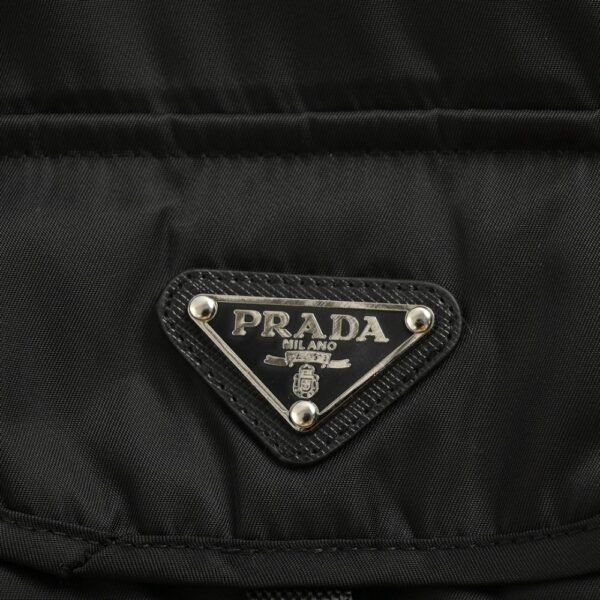 Prada 23Fw Multi-functional Nylon Shirt Jacket with Detachable Sleeves