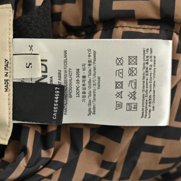 Fendi 24ss FF monogram double-sided down jacket