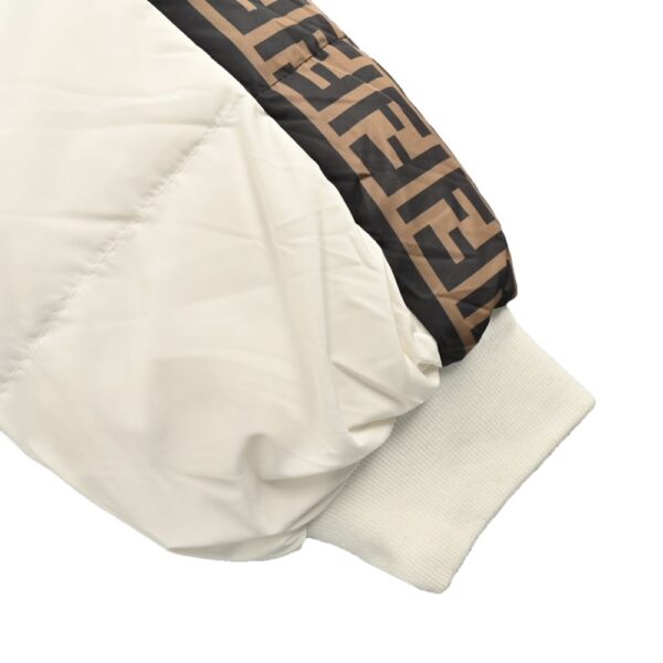 Fendi 24ss FF monogram double-sided down jacket