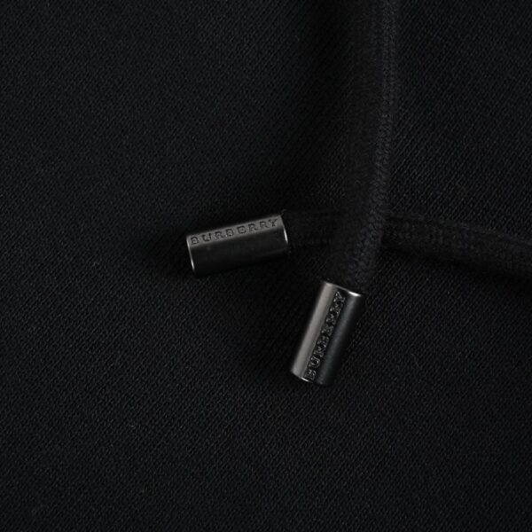 Burberry 22Fw Embroidered Horse Zipper Sweatshirt