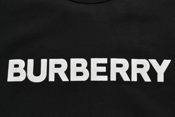 Burberry Classic foam letter print sweatshirt