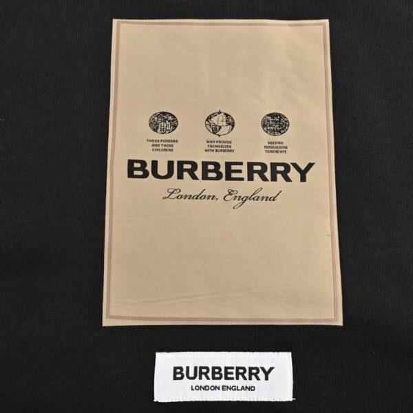 Burberry 24Fw Patch label sweatshirt