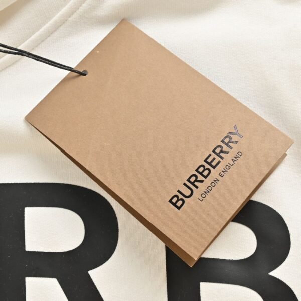 Burberry 24Fw Thick rubber lettering print hoodie