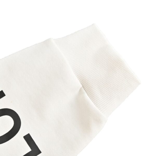 Burberry 24Fw Thick rubber lettering print hoodie