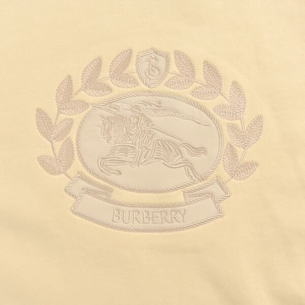 Burberry 23Fw Oak Horse Embroidered Sweatshirt