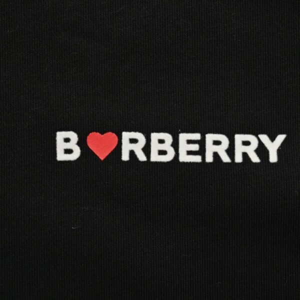Burberry 23Fw Valentine's Day flocked heart sweatshirt
