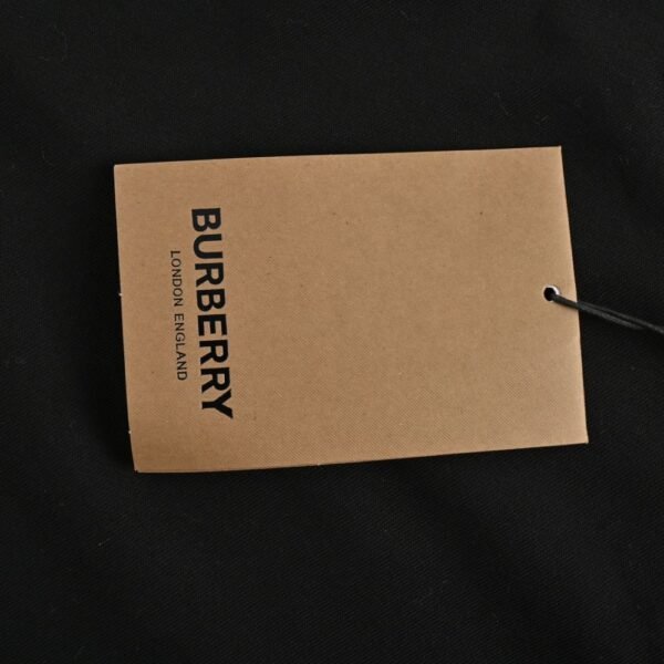 Burberry 23Fw Valentine's Day flocked heart sweatshirt