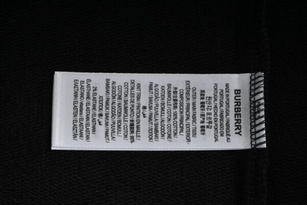 Burberry 23Fw Classic TB lettering laminated sweatshirt