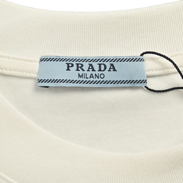 Prada 24Fw Embossed Metal Triangle Logo T-shirt