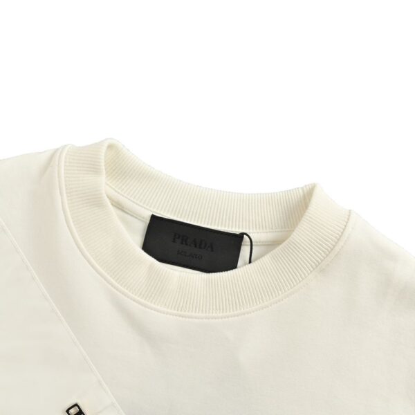 Prada 24Fw triangle logo backpack sweatshirt
