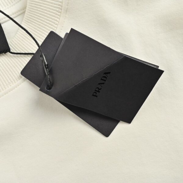 Prada 24Fw triangle logo backpack sweatshirt